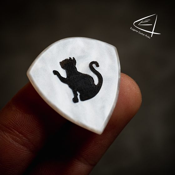 EugeneGuitarPicksBlackcat 검은 고양이 2629 일렉트릭 기타 픽 2.8mm