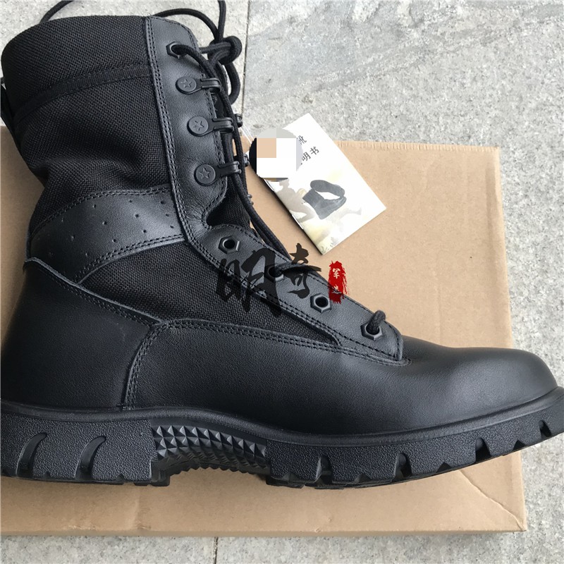 New combat training boots molded injection soles shock-absorbing insoles outdoor men and women mountaineering camping tiger shoes