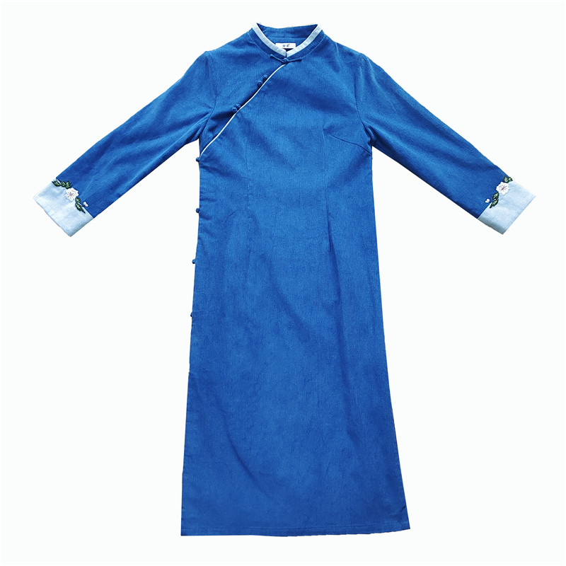 Nurse uniform, corduroy keep warm cheongsam, demi-season quilted genuine down jacket, with embroidery, Chinese style Nurse uniform, corduroy keep warm cheongsam, demi-season quilted genuine down jacket, with embroidery, Chinese style