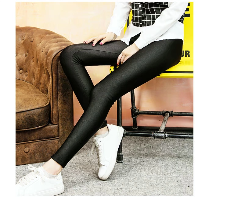 Langsha cộng với nhung dày mặc quần legging nữ đen bó chân quần mùa thu và mùa đông ấm áp cỡ lớn quần sáng bóng đồ nữ đẹp