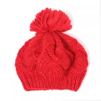 Красный, стили и детали различаются, отправляются случайным образом.