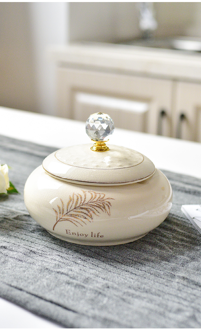 European style living room creative furnishing articles household ceramics with cover the ashtray office receive household soft adornment tea table