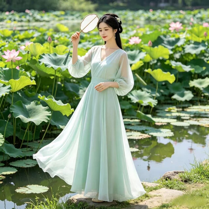 Mint Green 2026 New Chiffon Spring and Summer Dress, High-End Long Dress, Solid Color, Elegant, Waist-Cinching, Slimming, Vintage Style Dress