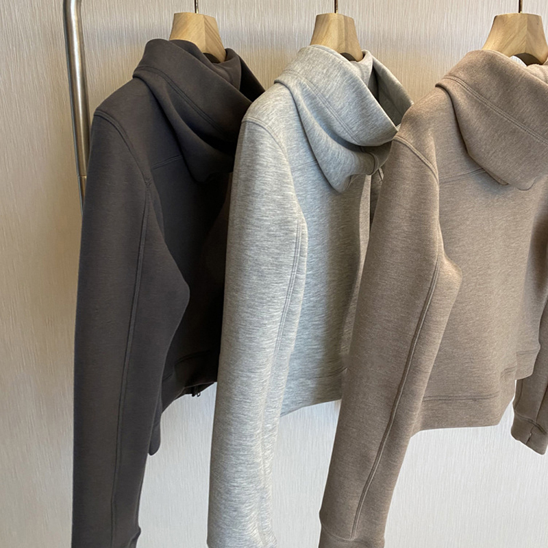 Slim-Fit Hooded Sweatshirt for Women 2026 New Autumn and Winter Casual Slimming Hoodie Top Zipper Cardigan Short Thick Jacket