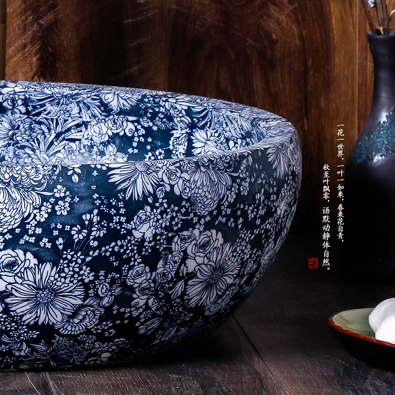 Sink on blue and white round Chinese style restoring ancient ways the hotel toilet basin of jingdezhen ceramic art dish washing basin