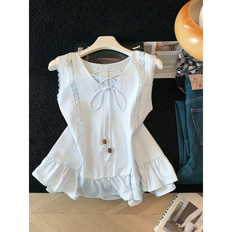 Blue Hollow-Out Lace Patchwork V-Neck Sleeveless Shirt for Women, New Summer Style with Ruffled Edges and Bow Tie Vest Top