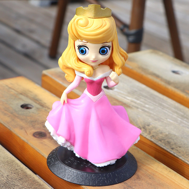 Qposket Sleeping Beauty Love lo Princess Aurora's Aurora Q version model cake swing piece paparazzi