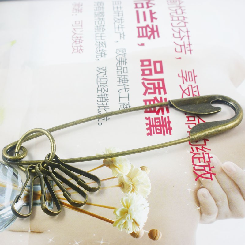 Retro Green Ancient Large Brooch Key Button Creative Huge Pin Key Ring Snap Fastener Needle