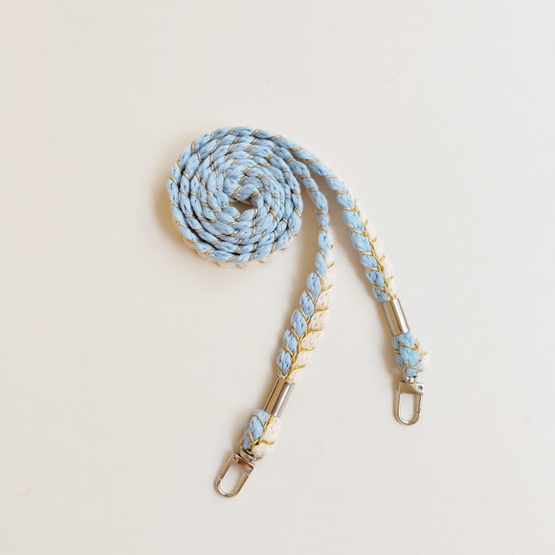 New Style Knitted Thin Strap Crossbody Bag with Thin Edge Yarn, Small Bag with Shoulder Strap, Phone Bag, Coin Purse, Double Buckle Strap