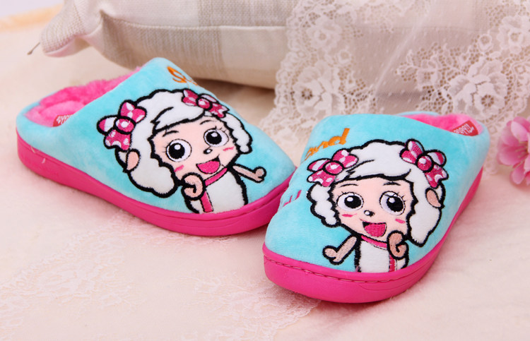 Pantoufles enfants en autre pour hiver - Ref 1009635 Image 10