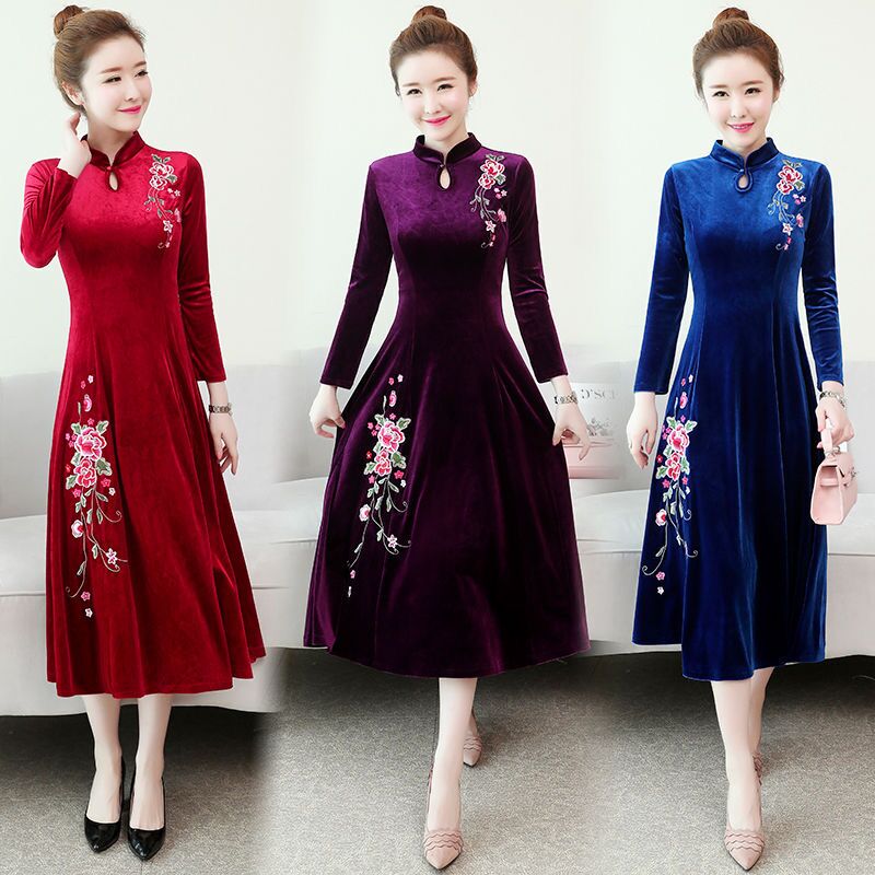 New Style Embroidered Cheongsam Dress for Mothers, Spring and Autumn 100kg Plus Size Elegant Mid-Length Skirt for Plus-Size Women, A-Line Skirt for Winter