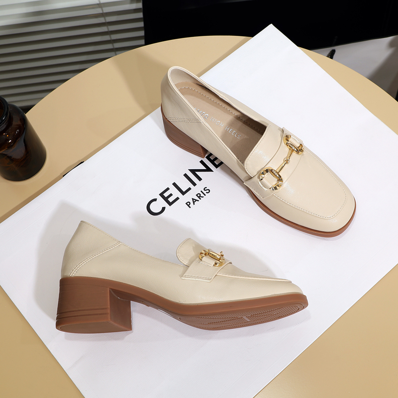 Comfortable Leather Shoes with Beef Tendon Soles for Women, British Style Retro Metal Buckle, Thick Heel, Off-White, Medium Heel, Soft Leather, Square Toe Single Shoes Comfortable Leather Shoes with Beef Tendon Soles for Women, British Style Retro Metal Buckle, Thick Heel, Off-White, Medium Heel, Soft Leather, Square Toe Single Shoes