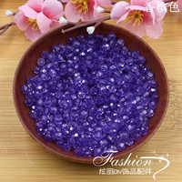 Светло -фиолетовый 50 г около 350 штук