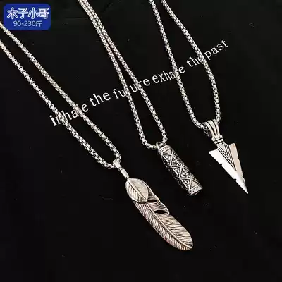 Muzi little brother New retro personality triangle pendant Joker student necklace couple accessories clothing accessories