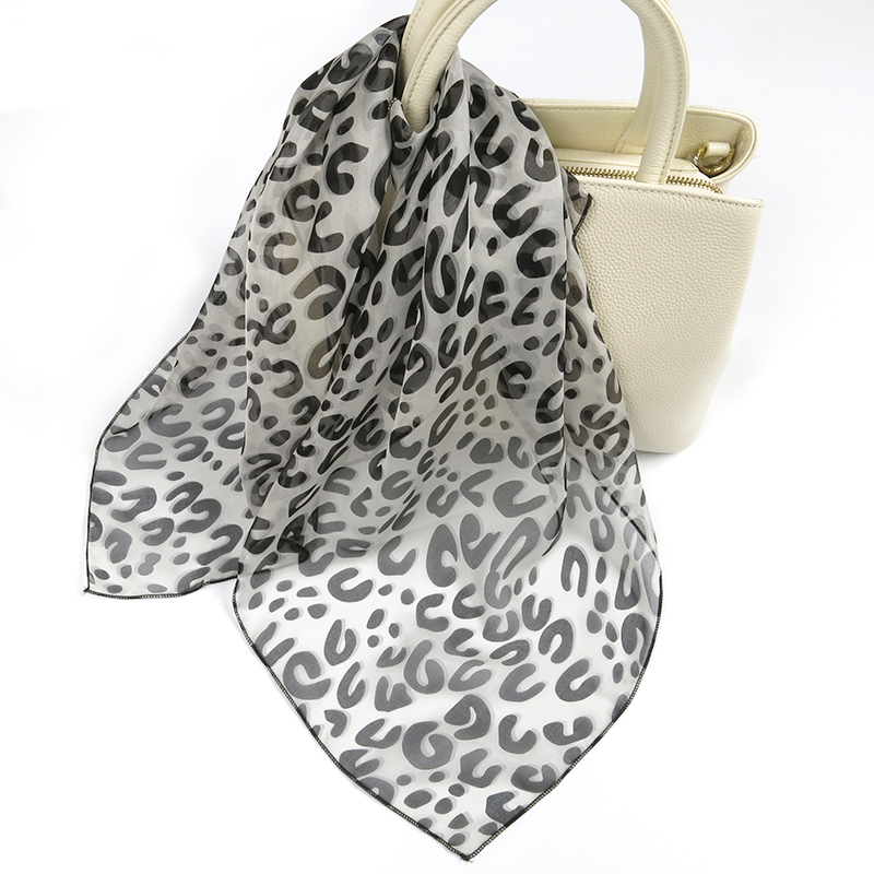 Foulard pour Femme en De la soie - Ref 3157930 Image 4