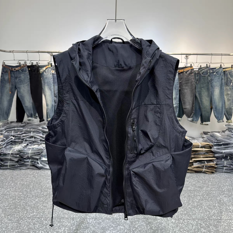 Spring and Summer New Japanese-Style Workwear Hooded Multi-Pocket Vest Loose Casual Cool Hooded Men's Outerwear
