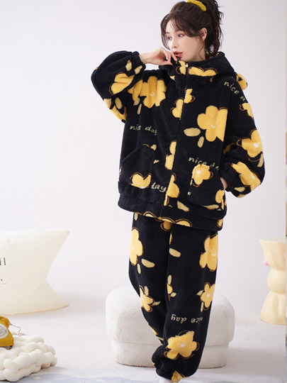 Coral Fleece Pajamas for Women, Thickened and Plush, Autumn and Winter 2025 New Style, Suitable for Teenagers and Middle School Students, Can Be Worn Outside, Homewear Set