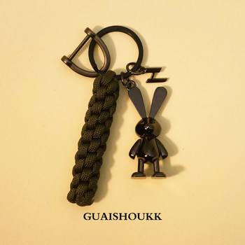 High-End Lucky Rabbit Car Keychain Pendant Small Accessory for Women, Exquisite Backpack Decoration, Couple's Christmas Gift for Men