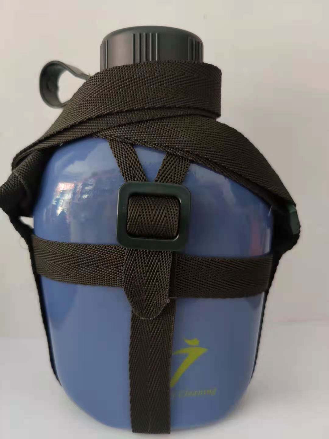 Outdoor travel portable old-fashioned nostalgic retro flat kettle large-capacity travel mountaineering student training thickened aluminum