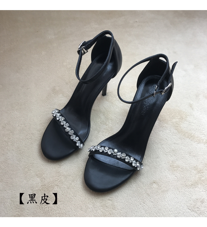 [Giải phóng mặt bằng đặc biệt trên toàn quốc] từ với chuỗi rhinestone cao gót màu đỏ stiletto gợi cảm giày hở ngón mát mẻ dép havaianas chính hãng