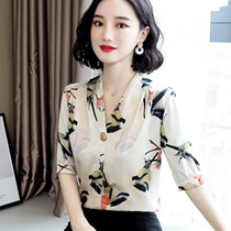 Retro printed chiffon shirt womens summer new middle-aged mother foreign-style silk shirt slim belly belly silk top