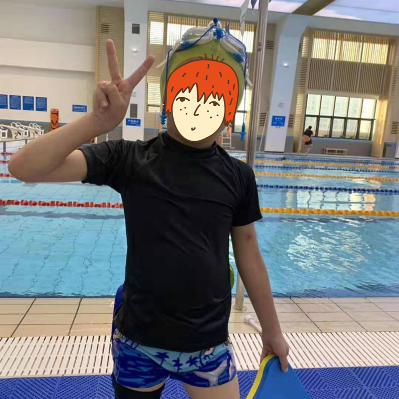 Foreign trade specials Boys' two-piece swimsuit Sunscreen anti-UV children's wetsuit Jellyfish clothing Children's quick-drying short-sleeved