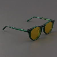 Зеленый желтый объектив