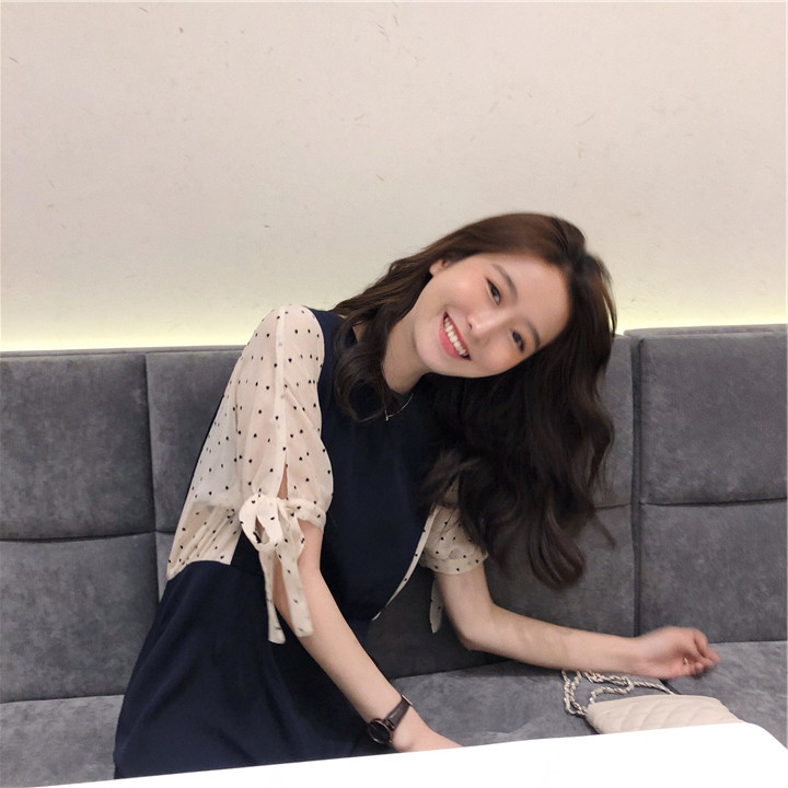 VK旗艦店 韓系復古波點拼接純色繫帶短袖洋裝