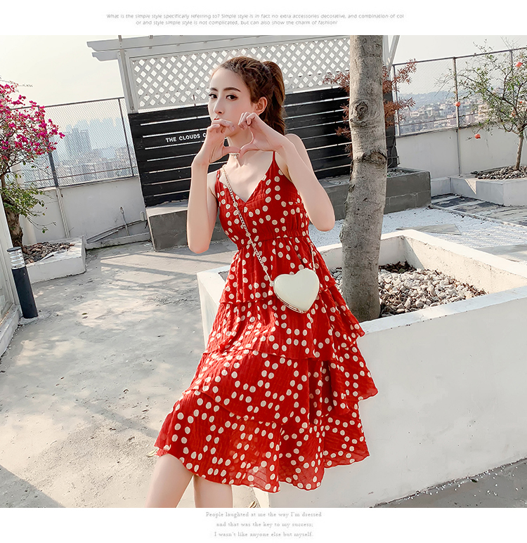 DABI 韓國風名媛細肩帶波點蛋糕v領時尚無袖洋裝 DABI 韓國風名媛細肩帶波點蛋糕v領時尚無袖洋裝