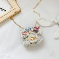 Юань Низи Сяохуа белый