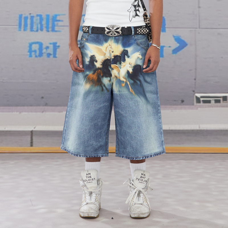 [Same Style as He Haonan] Dnd4Des American Street Style Oil Painting Horse Print Denim Shorts, Cropped Pants