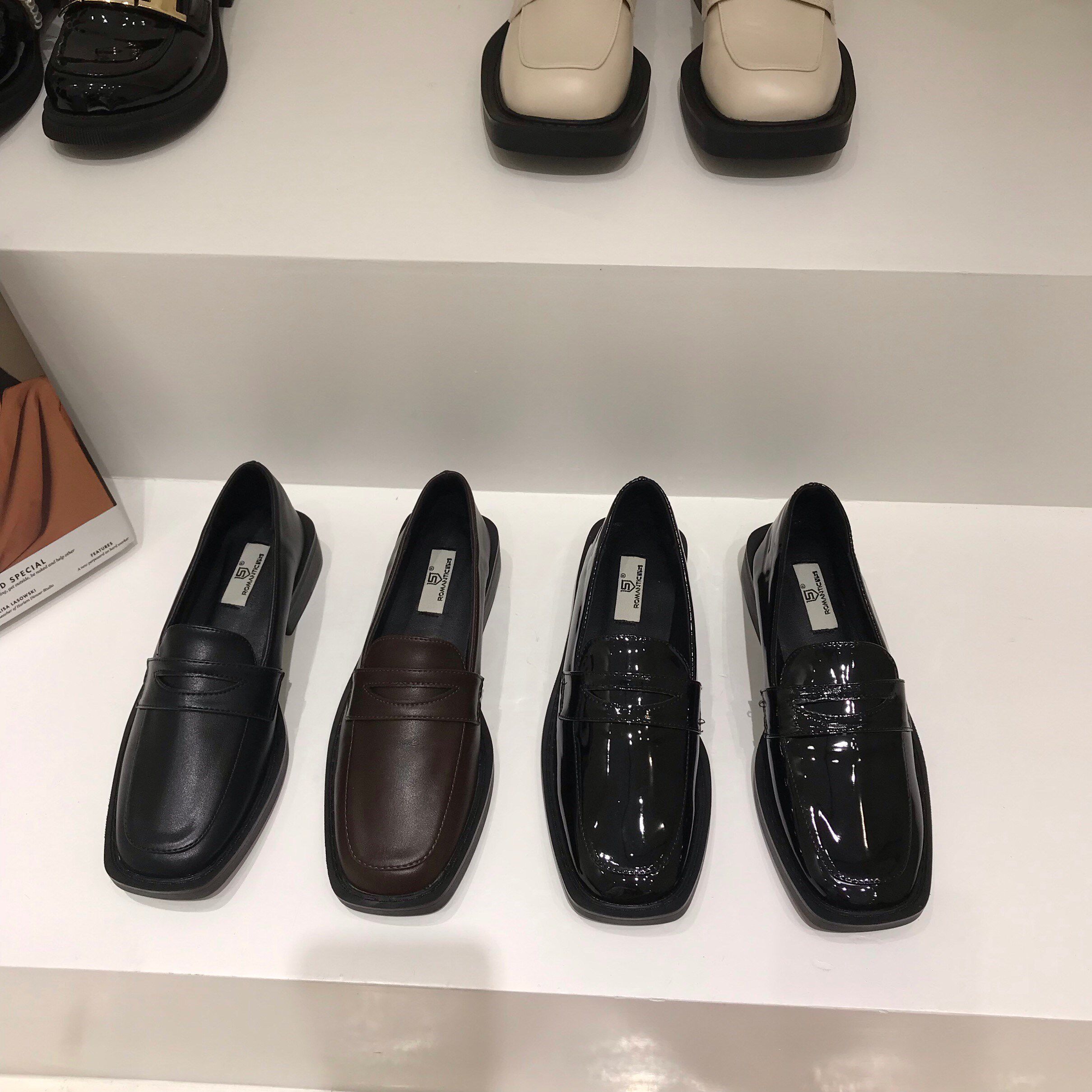 ITSK shoes women's single shoe square head thick bottom Inren wind small leather shoes one foot pedal black Lefu shoes