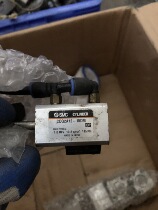 19 box 19 Number of boxes Original unloader SMC Micro pneumatic slipway CDQ2A12-15DM