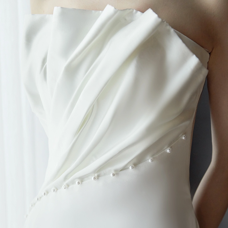 Tube top, white wedding dress for bride, fitted,  Tube top, white wedding dress for bride, fitted,
