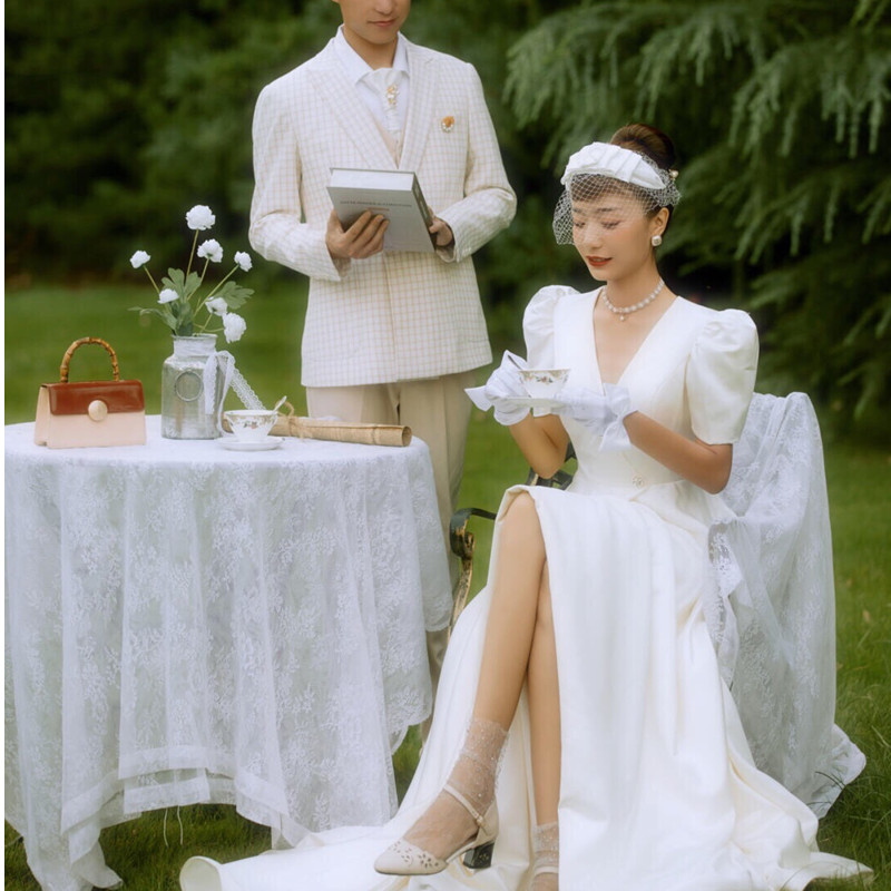 The store returns to pass the thousand French -style light wedding dress minimalist Super Xianheben retro satin Shooting 20 shots 20 The store returns to pass the thousand French -style light wedding dress minimalist Super Xianheben retro satin Shooting 20 shots 20