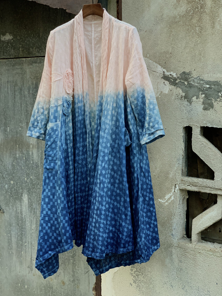 Blue indigo plant dyed clothes hanging dyeing gradient outer covering non-heritage crafts pure cotton red long-sleeved fashion and health