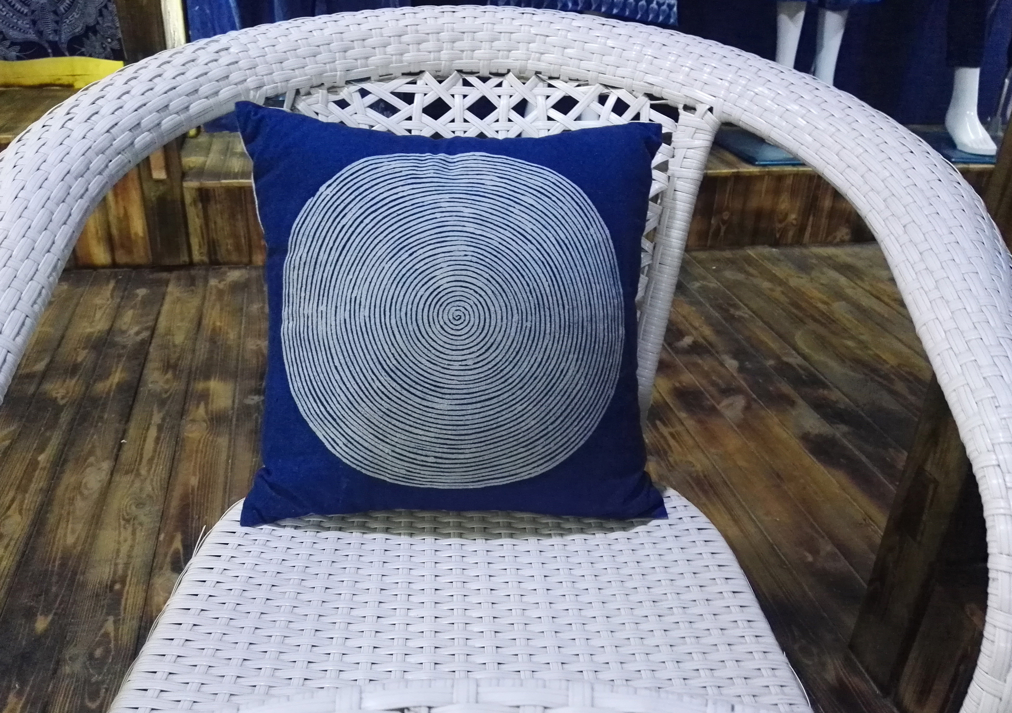 Batik Dyeing Holding Pillow cushions Tea Banner Flag Dining Mat to Do Processed Non-Artwork Experience Training Study Tours