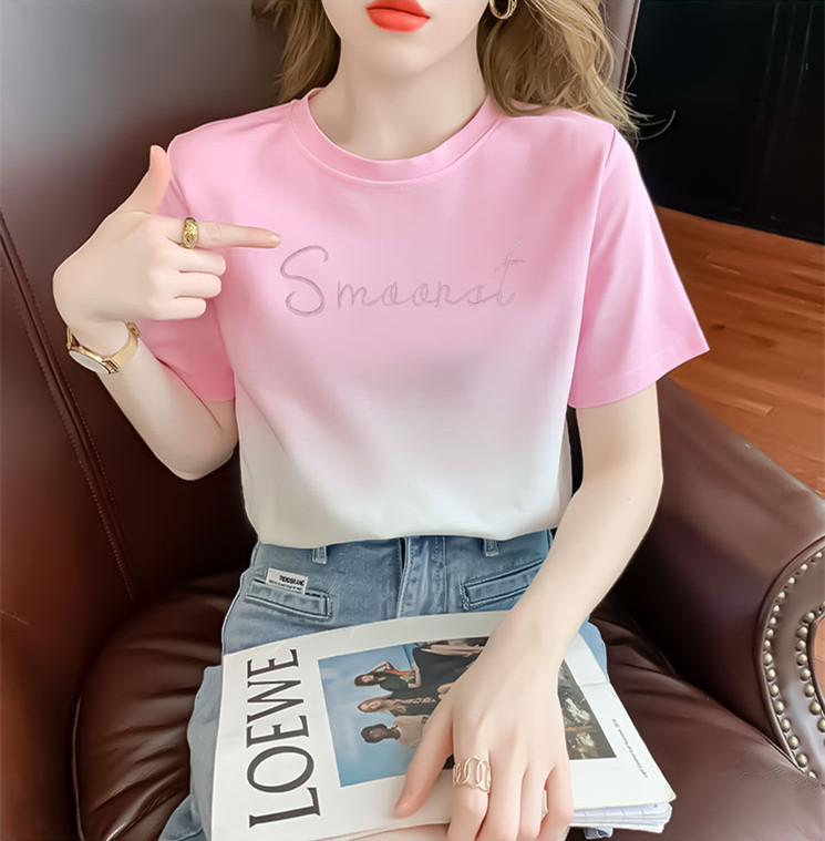 Fashionable Gradient Color Short-Sleeved T-Shirt for Women, Summer 2026 New Design, Niche Letter Embroidery Ice Silk Top