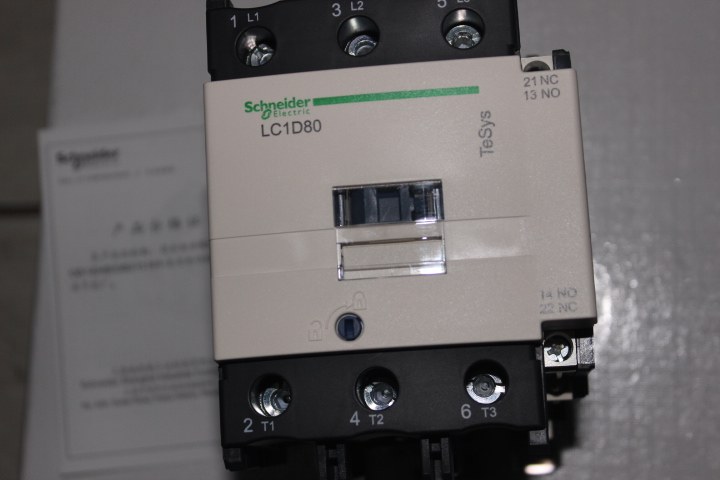 Shanghai Schneider contactor LC1D475M7C AC 220V current 475A Spot sales
