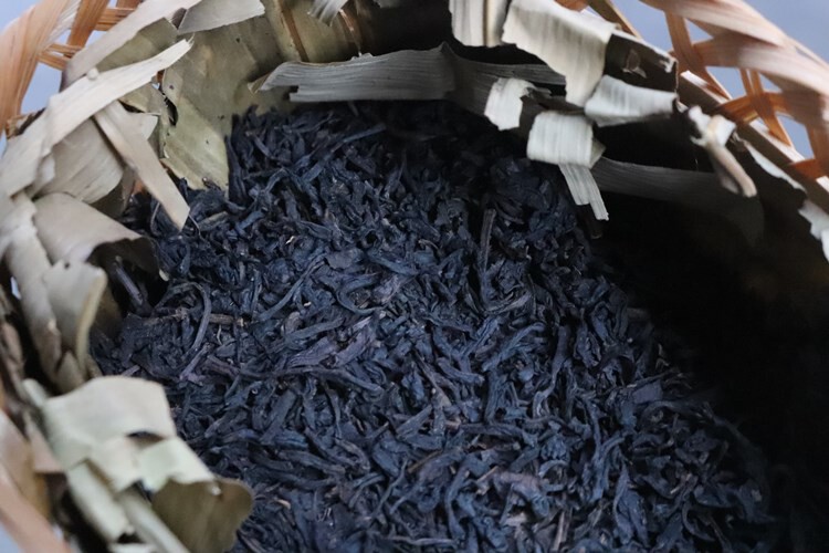 Бумага собственн-уплотнения мешков 陈年老六安茶 2000年孙义顺六安茶 黑茶 高山茶料韵长回甘好500克 OTHER