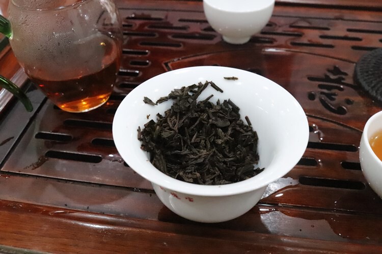Бумага собственн-уплотнения мешков 陈年老六安茶 2000年孙义顺六安茶 黑茶 高山茶料韵长回甘好500克 OTHER