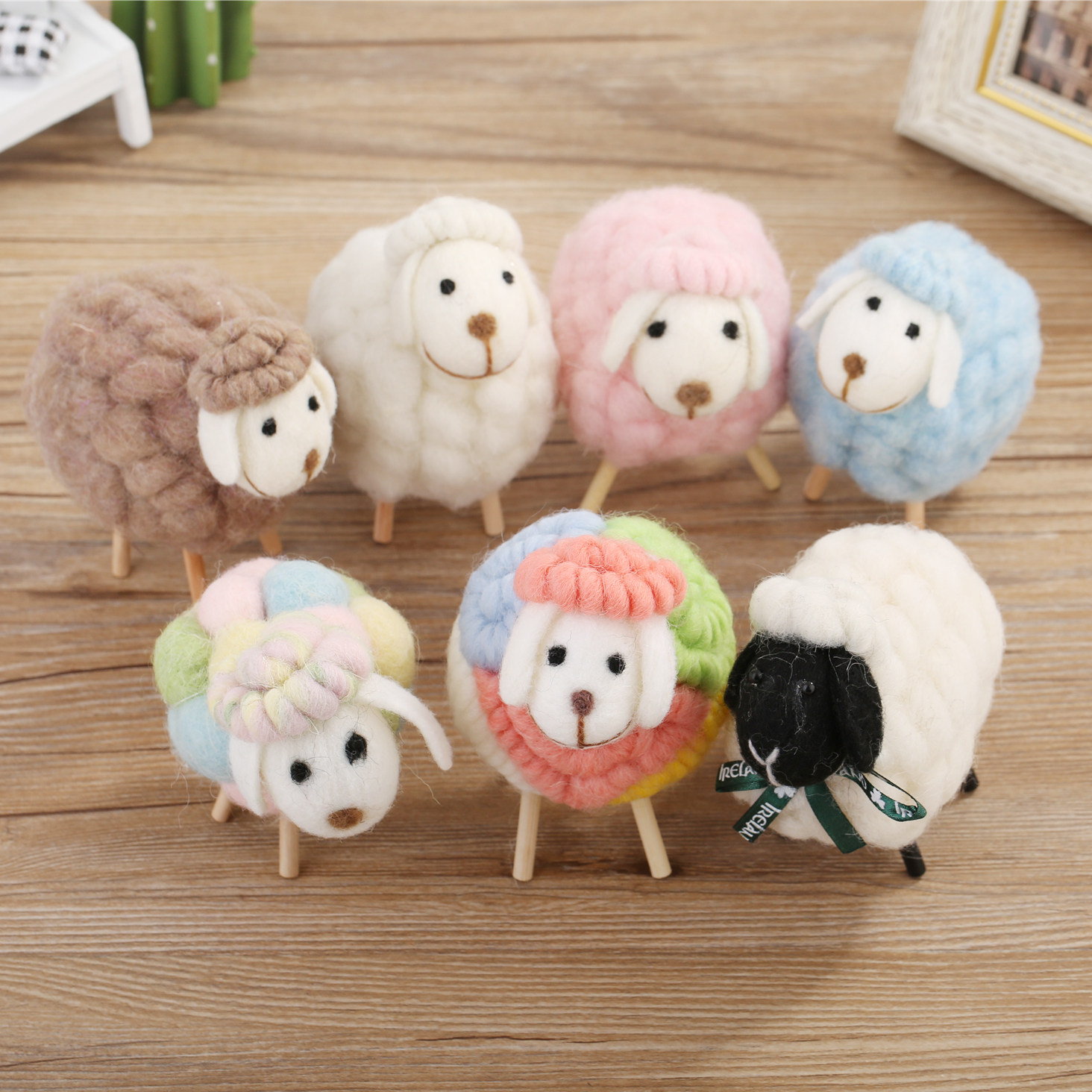 Wool felt little sheep decoration Christmas tree pendant decoration creative ins Nordic style elk desktop decoration