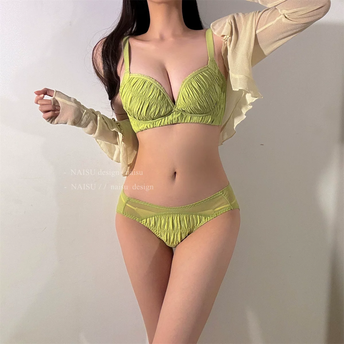 Comfortable wireless bra, push up bra, bra top, comics, new collection