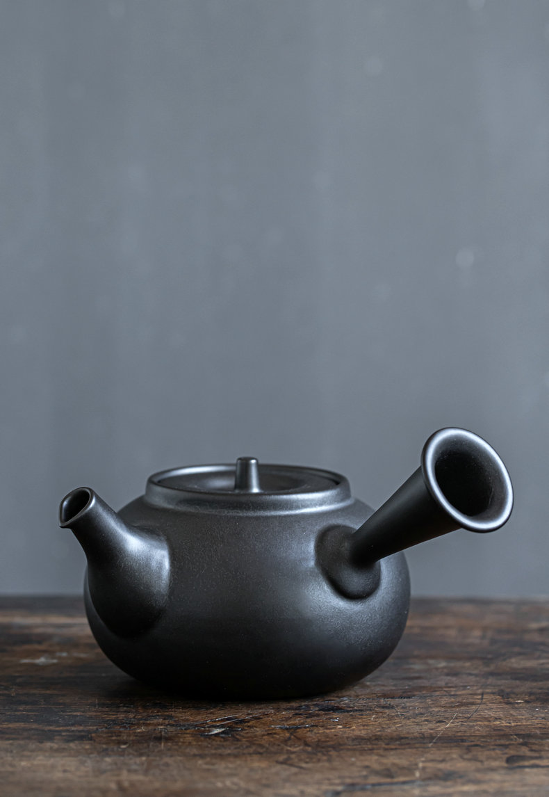 Japanese coarse pottery lasts a pot of charcoal cooking household ceramic teapot tisanes pot of charcoal'm alcohol furnace side put the pot of the large capacity