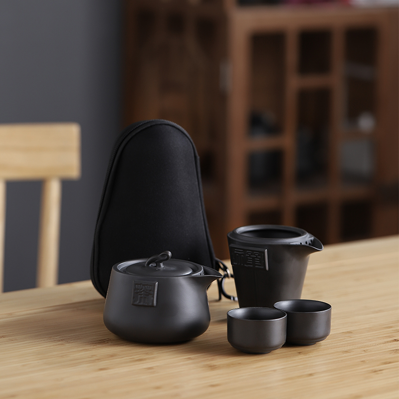 Japanese checking portable package travel tea set suit black purple sand cup crack cup a pot of two cups of kung fu tea pot