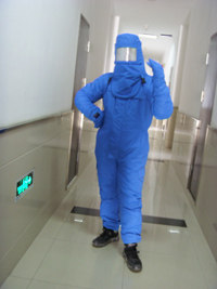 Ultra - low temperature liquid nitrogen clothing LNG special clothing dry ice clothing antifreeze clothing