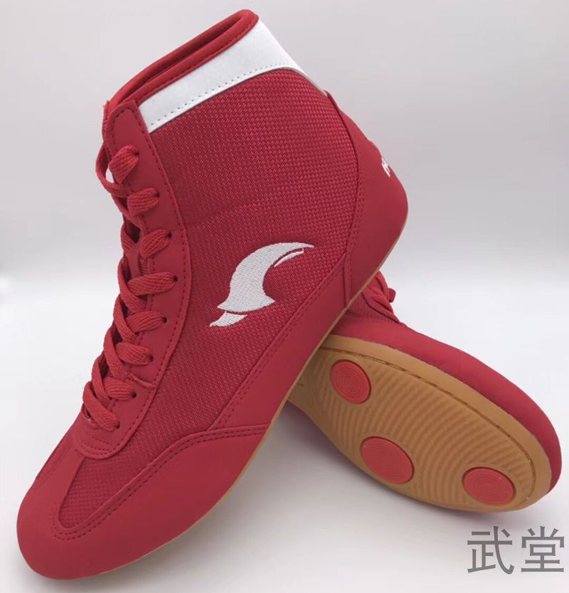 Male Wrestling Shoes Loose shoeup Shoe Fighting Shoe Johns Wrestling Combined Training Fitness Shoes Men and women Identical Delivery Socks