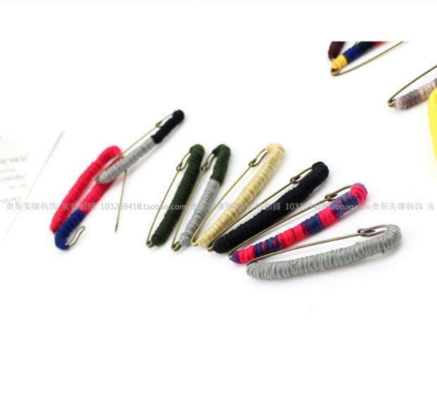 Thời trang Hàn Quốc len thủ công quấn phiên bản Hàn Quốc của Nhật Bản và Hàn Quốc trâm cài pin trâm cài khăn quàng khăn choàng khăn choàng nữ khóa trâm cài áo cao cấp