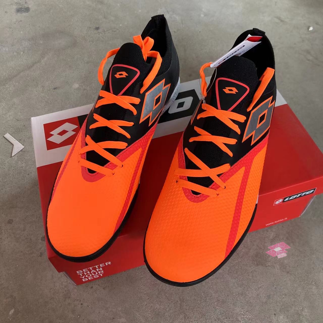 便携球鞋守护者：桑迪体育足球鞋包的多功能探索