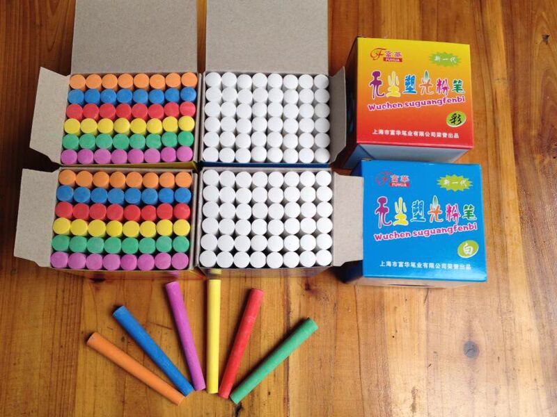 Authentic Wenhua Dust-Free Plastic-Coated Colored Chalk for Children and Teachers, 6 Colors, Total of 48 Pieces